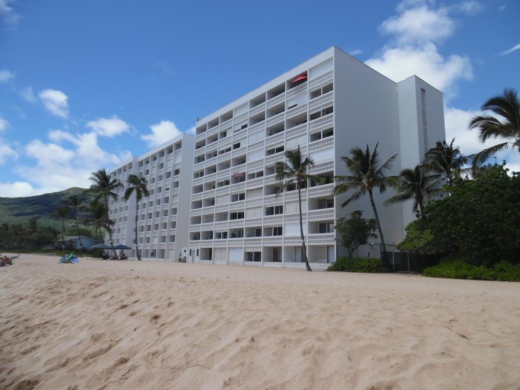 Отель Makaha Beach Cabanas Penthouse Waianae Экстерьер фото